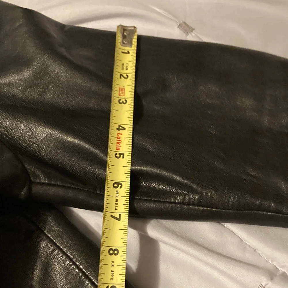 DKNY Women's Sleek Black Leather Jacket - Picture 7 of 10